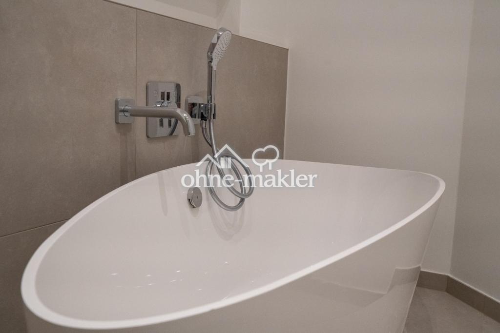 Freistehende Badewanne
