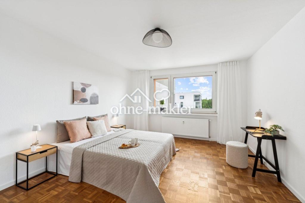 Schlafzimmer (2)