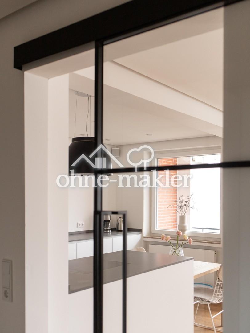 Glastür ins Wohnzimmer