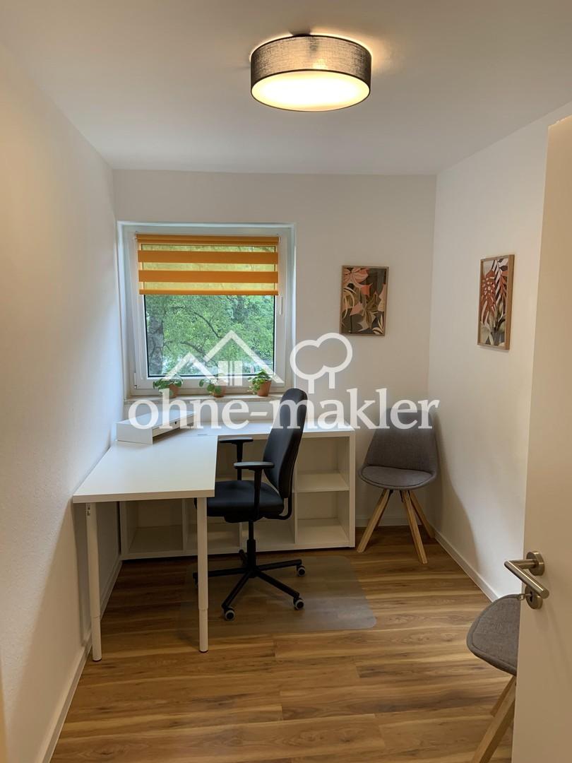 Arbeitszimmer