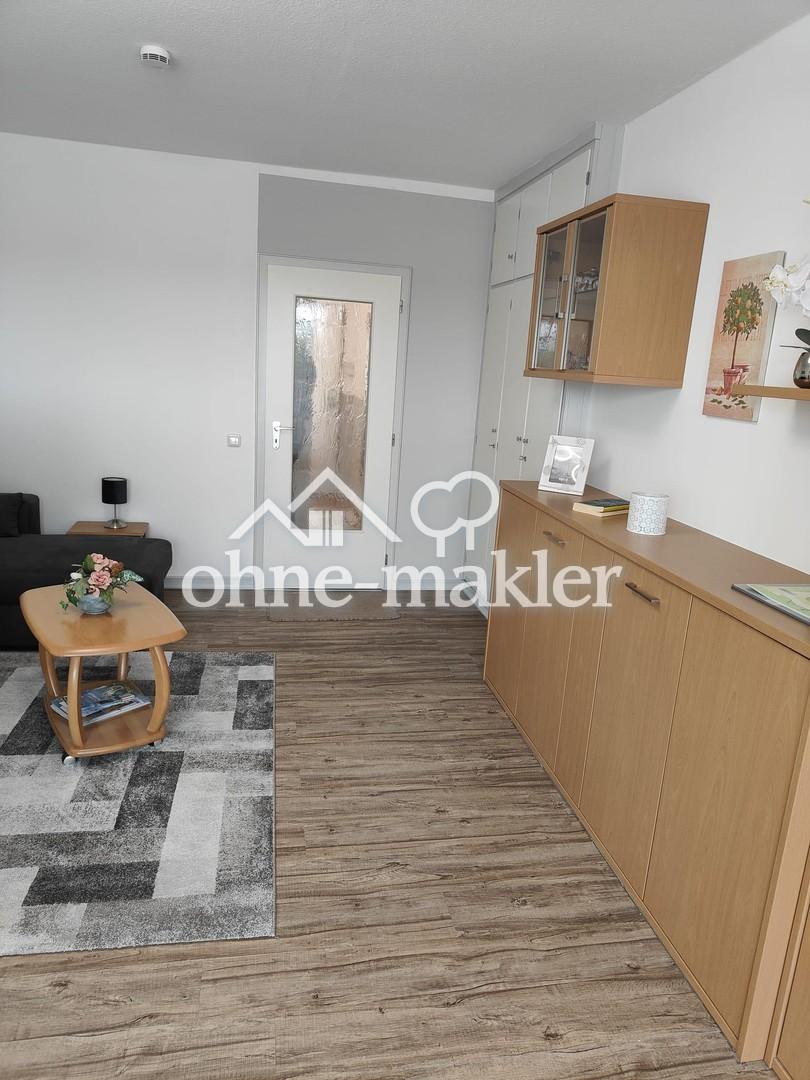 Wohnzimmer, Blick zum Flur