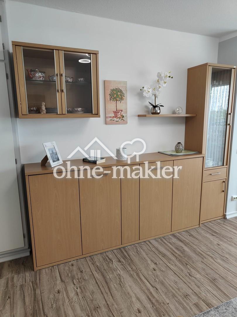 Schrankbett im Wohnzimmer