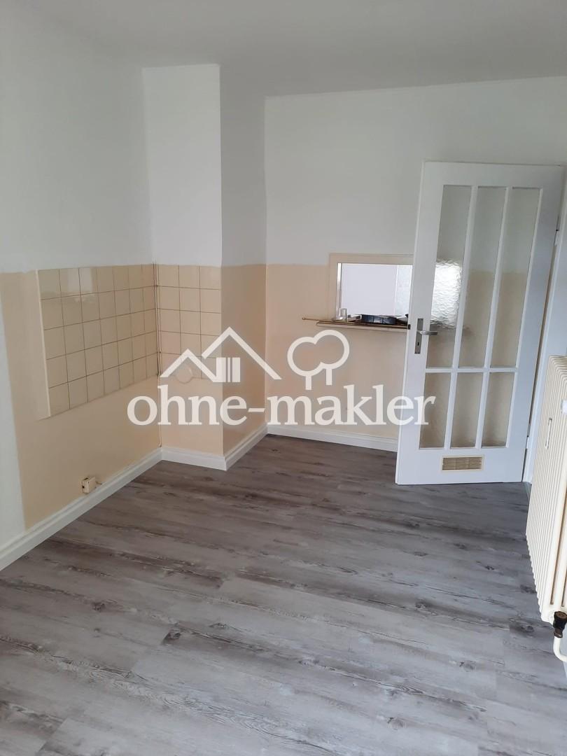 Küche mit Zugang Balkon