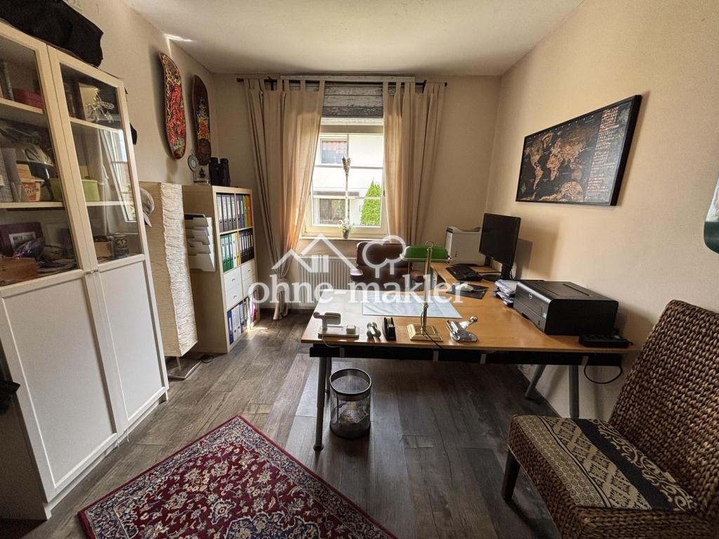 EG: Arbeitszimmer