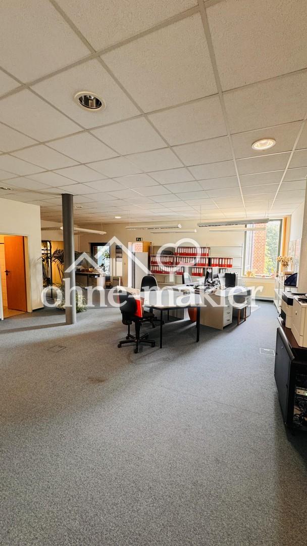 Großraum-Büro