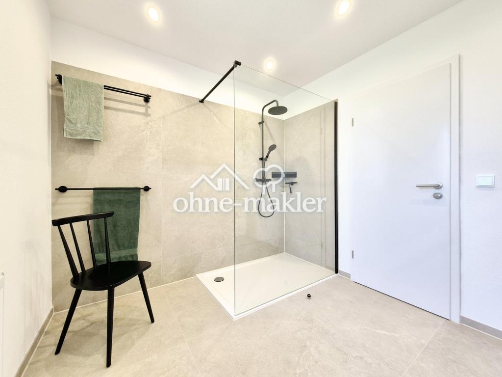 Badezimmer EG