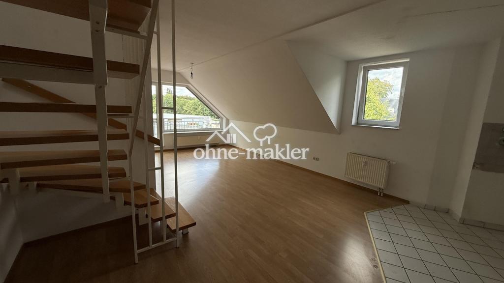 Wohnzimmer vom Flur aus