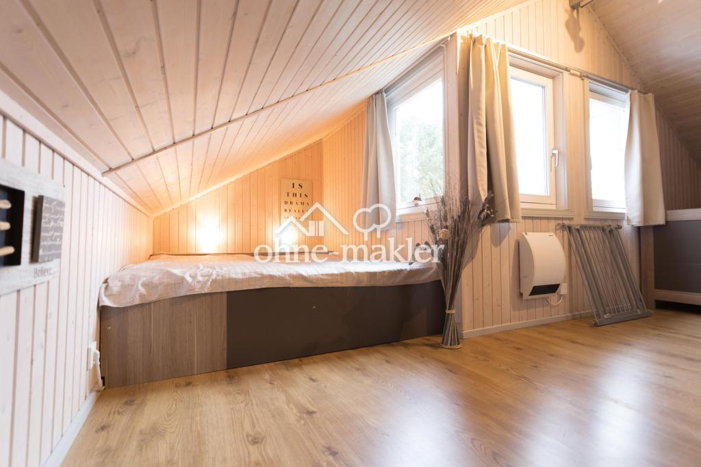 Schlafzimmer 2 oben