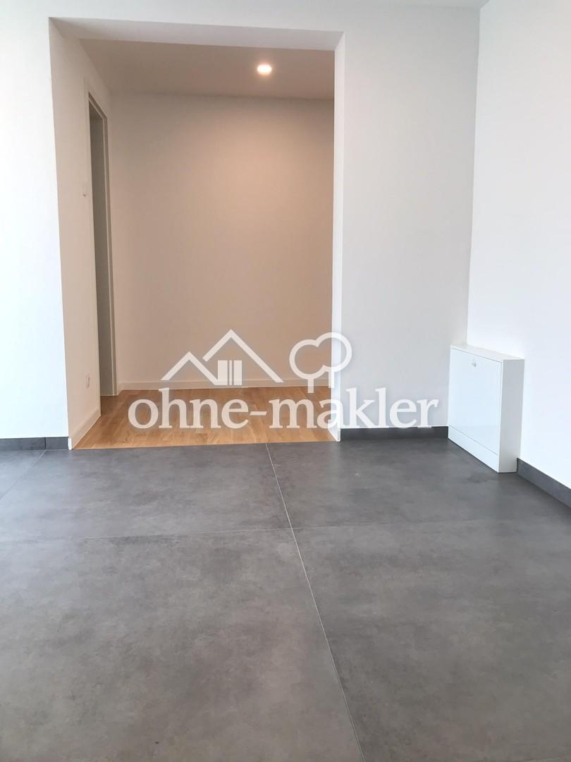 Eingangsbereich / Garderobe EG