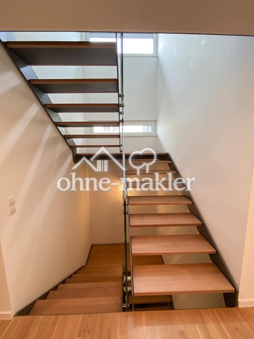 Treppe EG