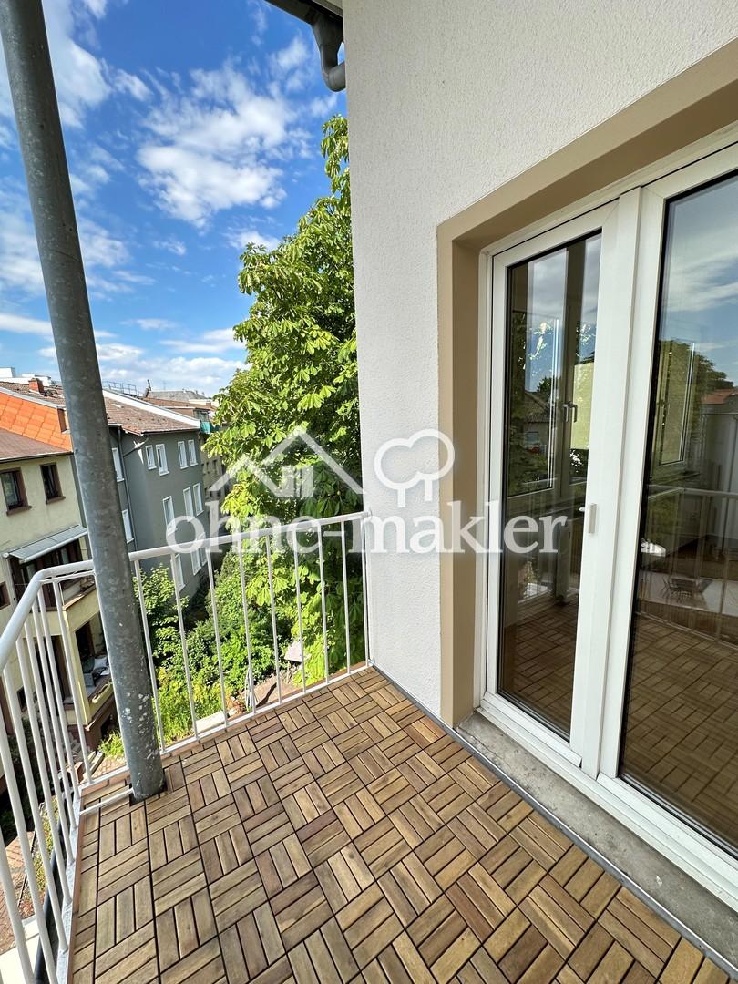 Balkon (überdacht)