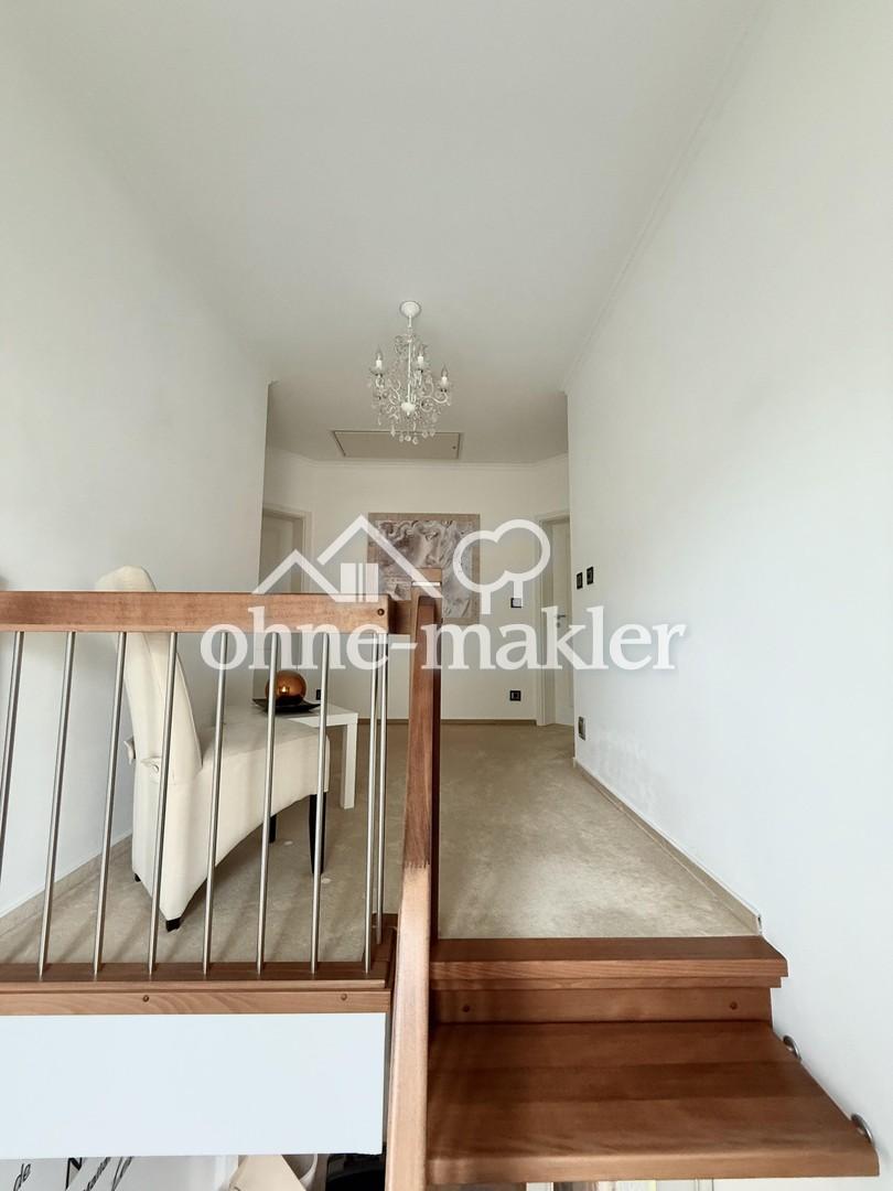 Treppe/Flur oben