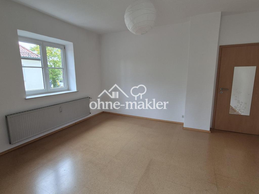 2 Zimmer-Wohnung mit Wintergarten ideal für WG/Pärchen, verkehrsgünstig - Photo 1