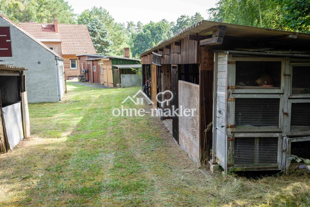 Viele offene Schuppen 