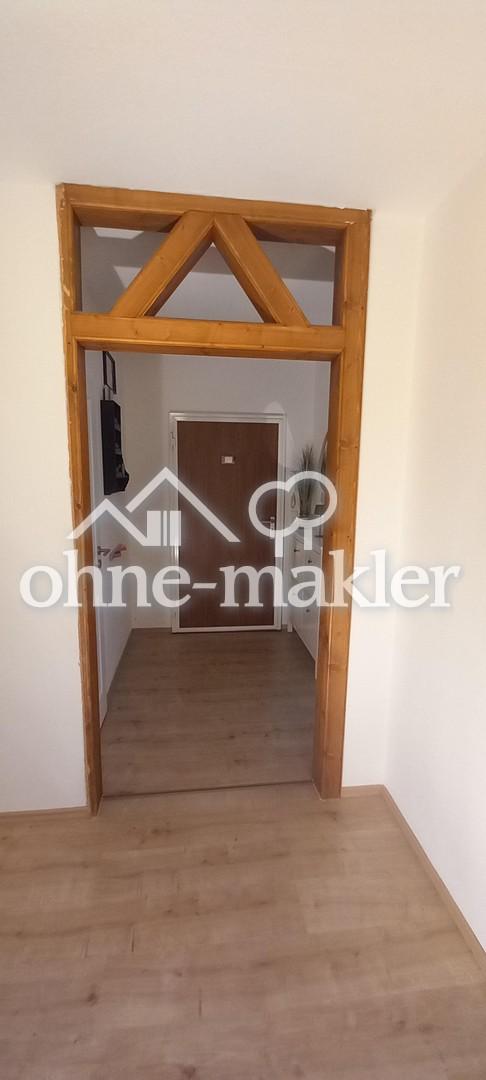 Wohnungseingang mit Haustür