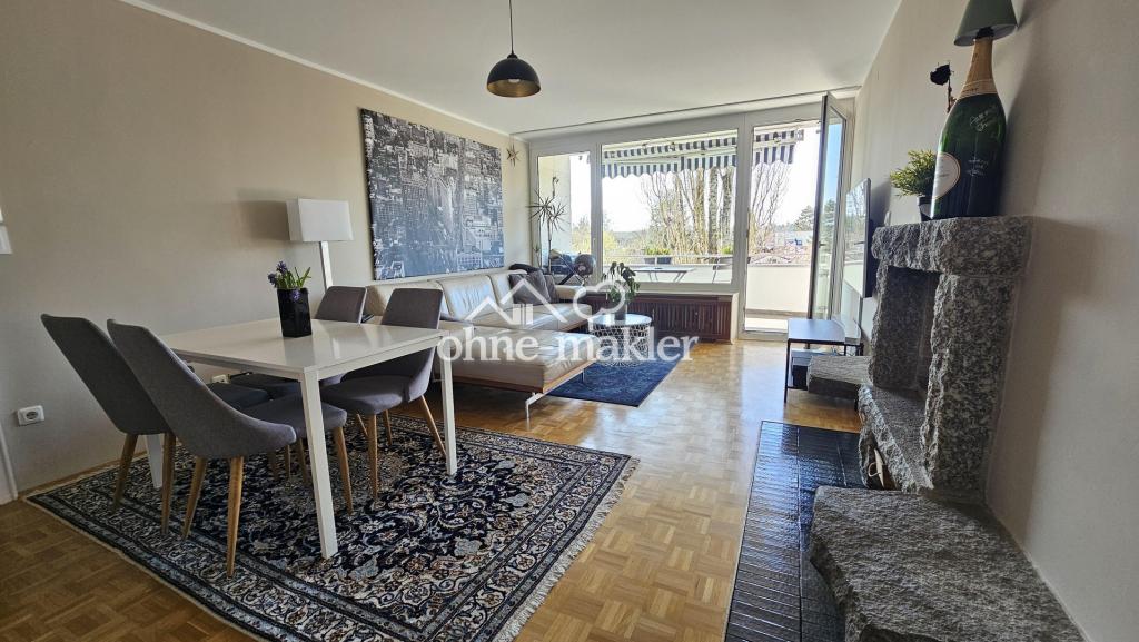 Wohnzimmer mit Blick zum Blk