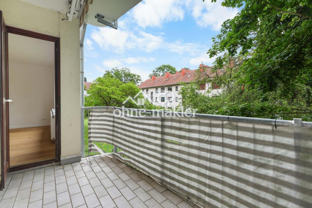 großer Balkon