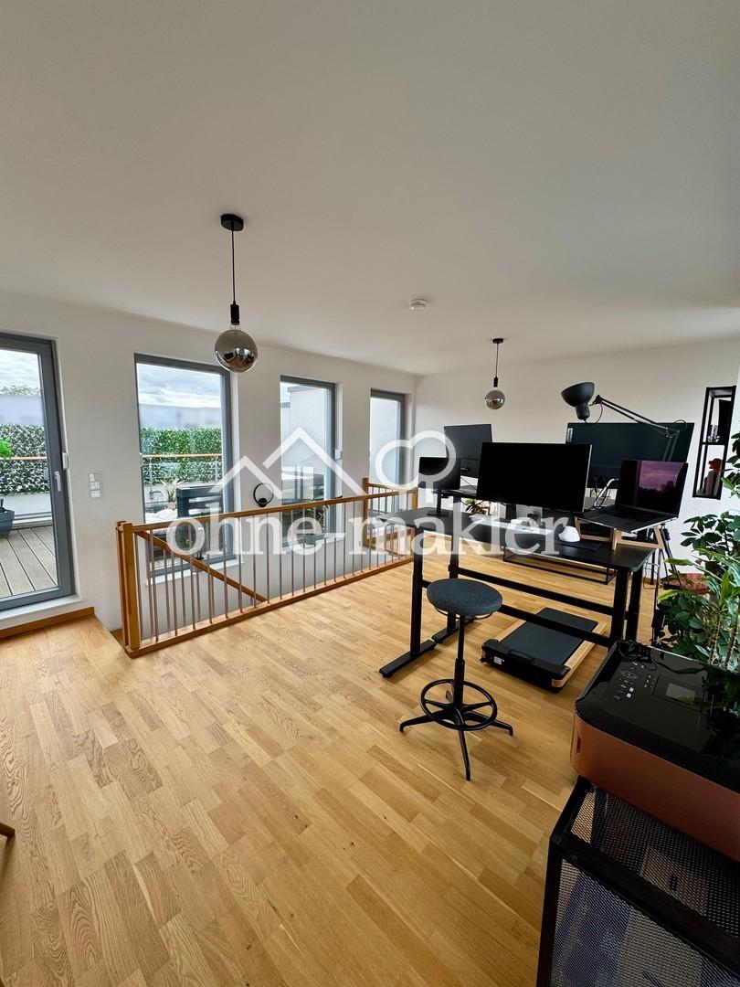 Großes, helles Studio (Büro)