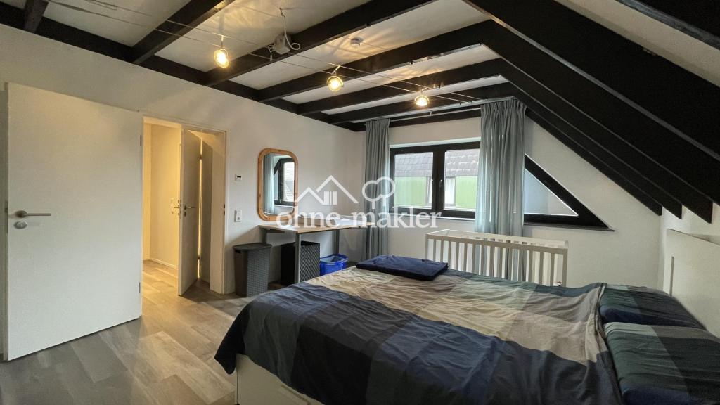 Zimmer 1 im OG