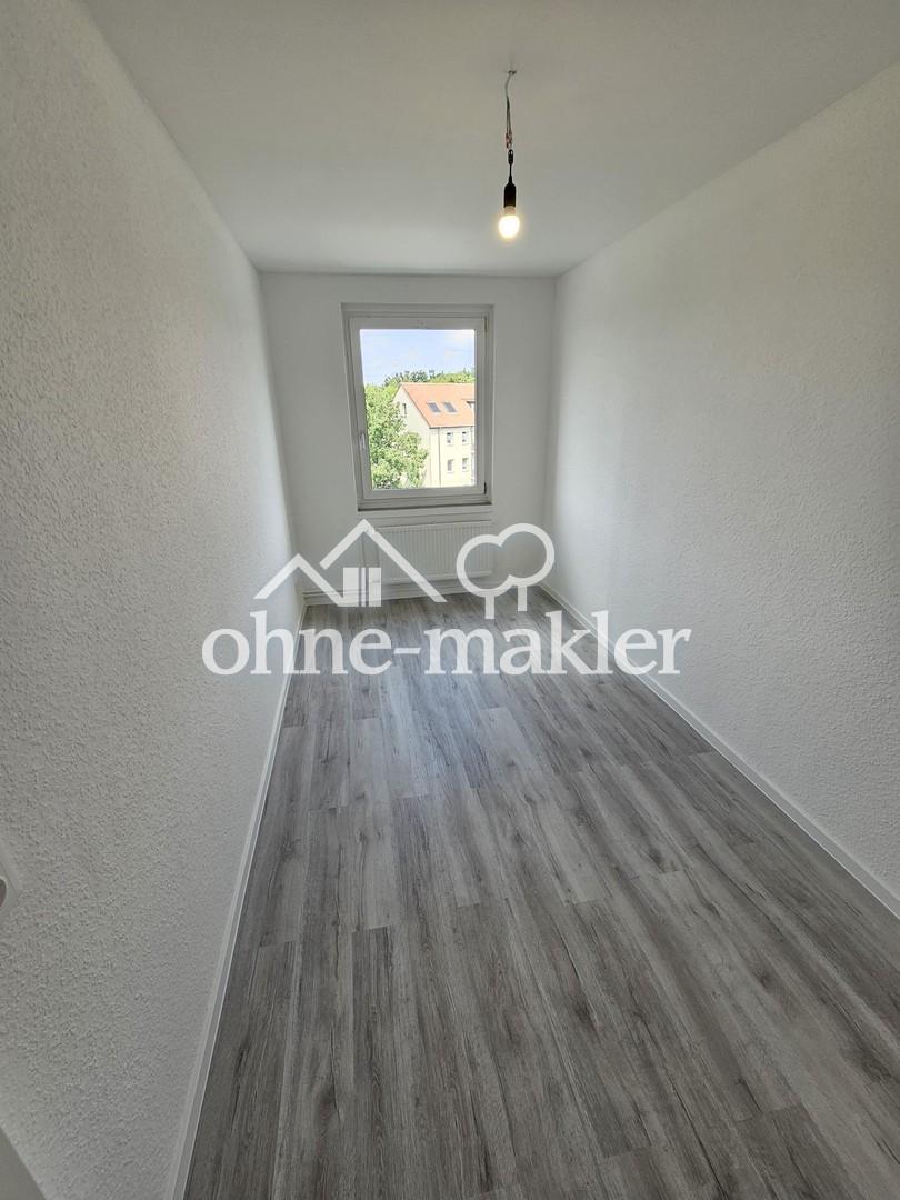 Kinder-/Arbeitszimmer