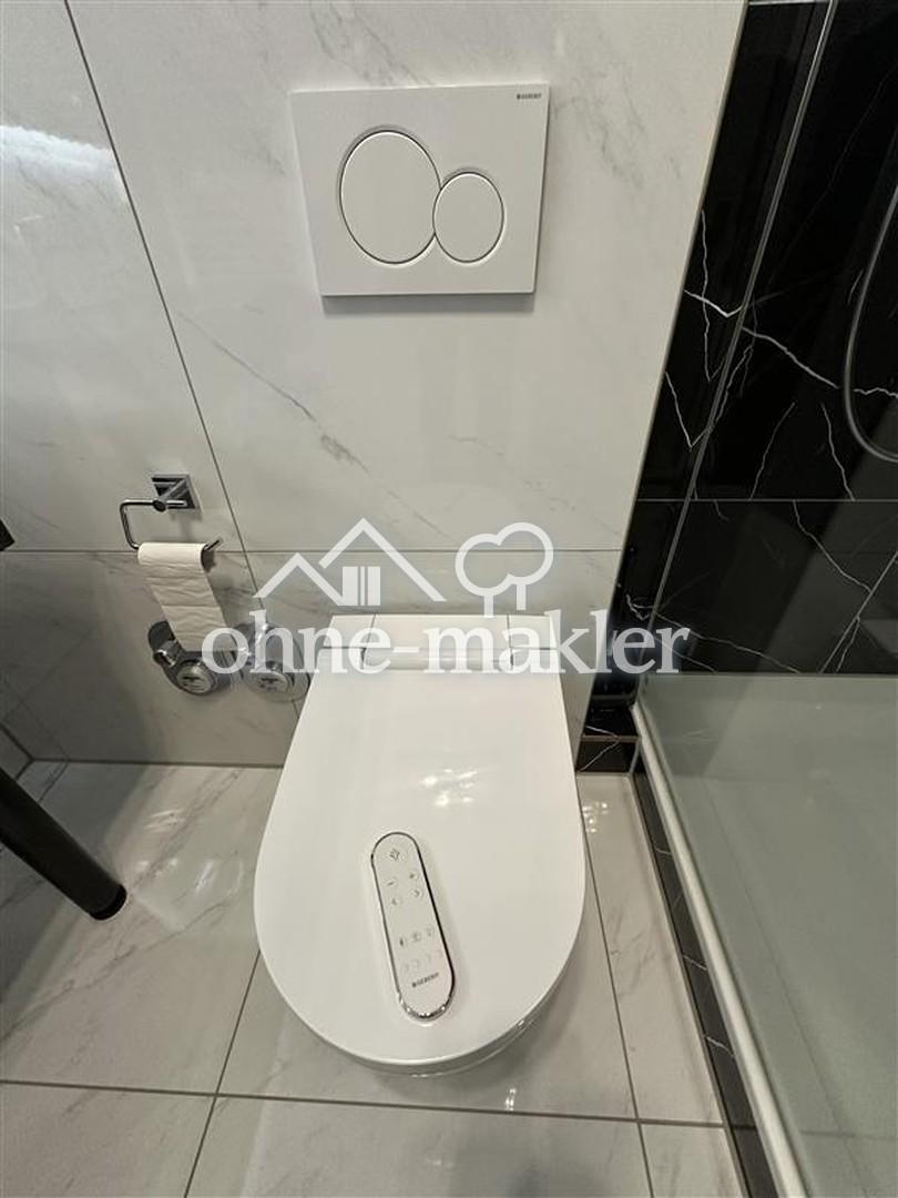 Toilette mit Bidet