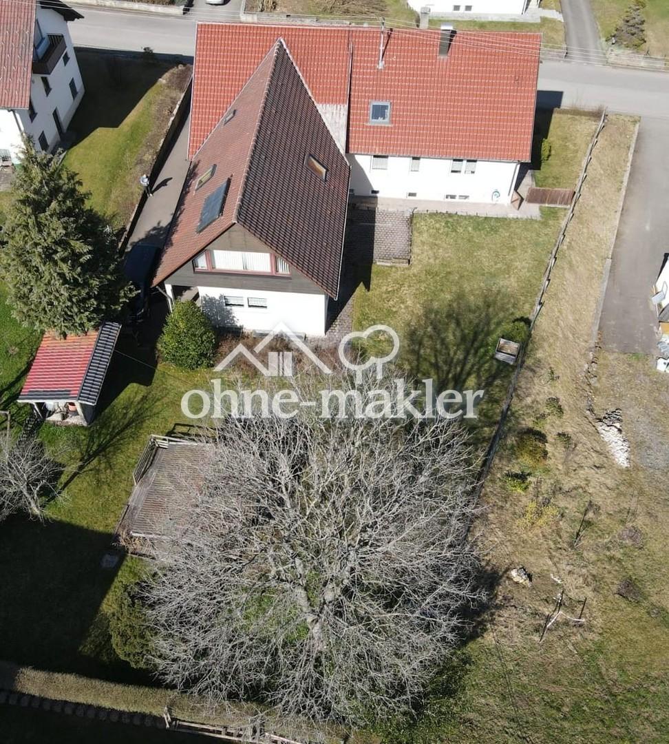 Lage mit Garten