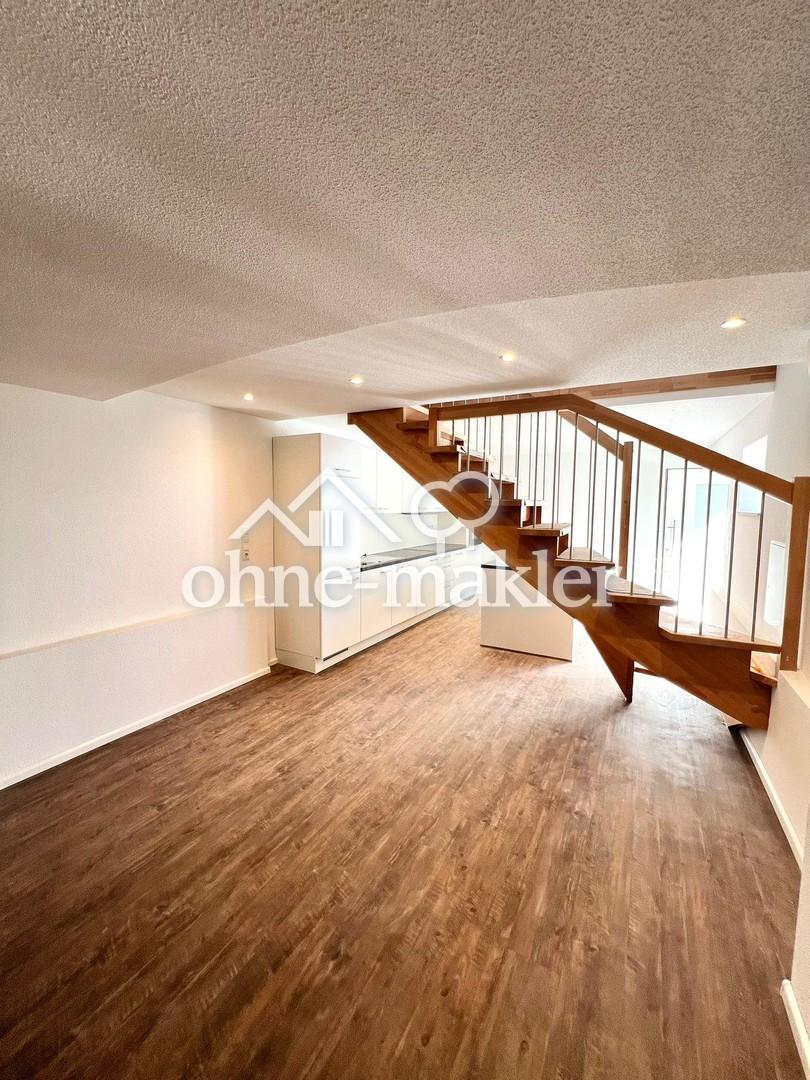 Aussergewöhnliche 2Zi "Maisonette/Soutterain" Wohnung in frisch saniertem KfW 55 Haus - Photo 1