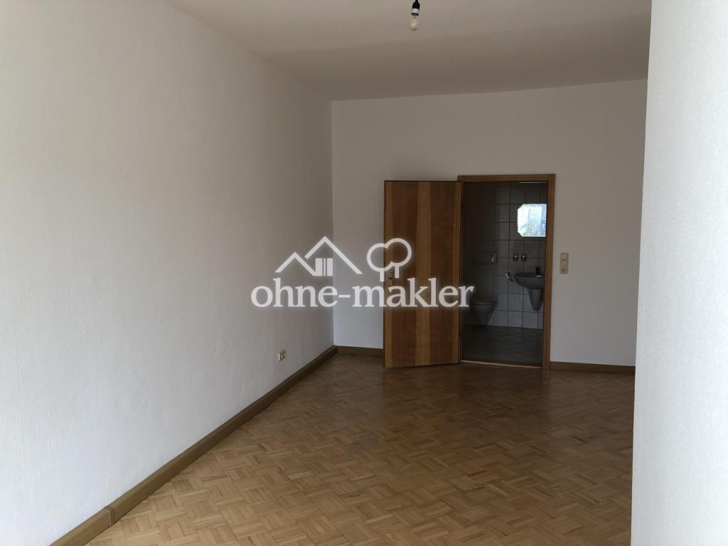 Schlafzimmer zum Bad