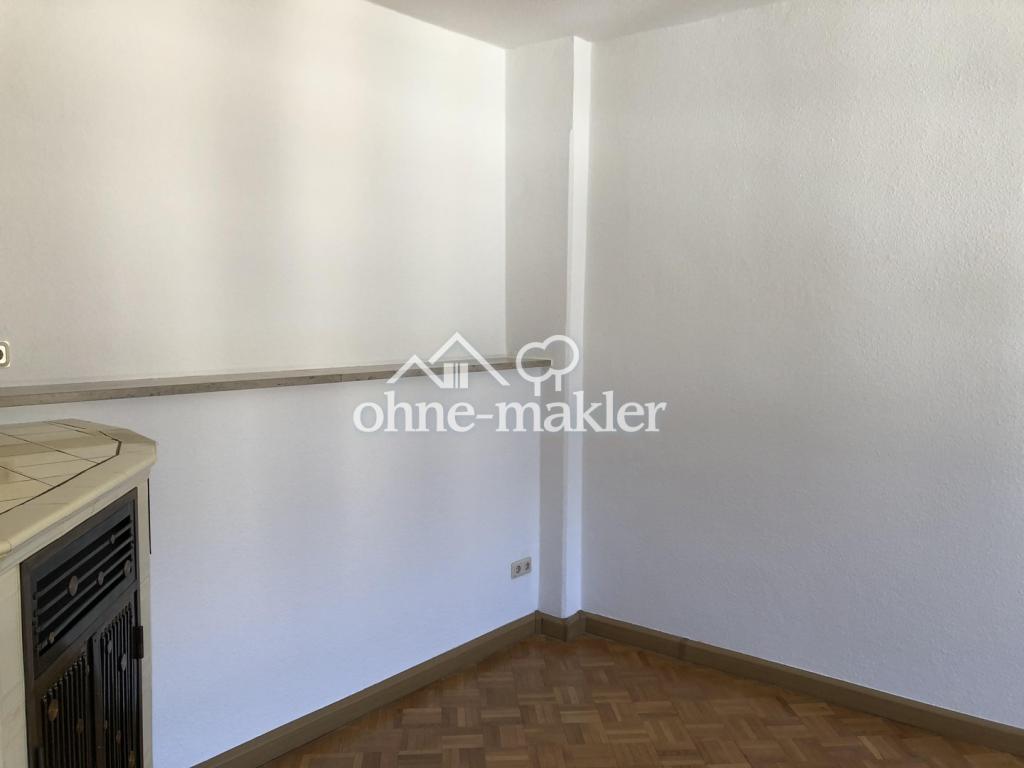 Neuwertige Wohnung mit 4 Zimmern, Vollbad, EBK, Echtholzpakett und Traumterrasse in Freiberg - Photo 2