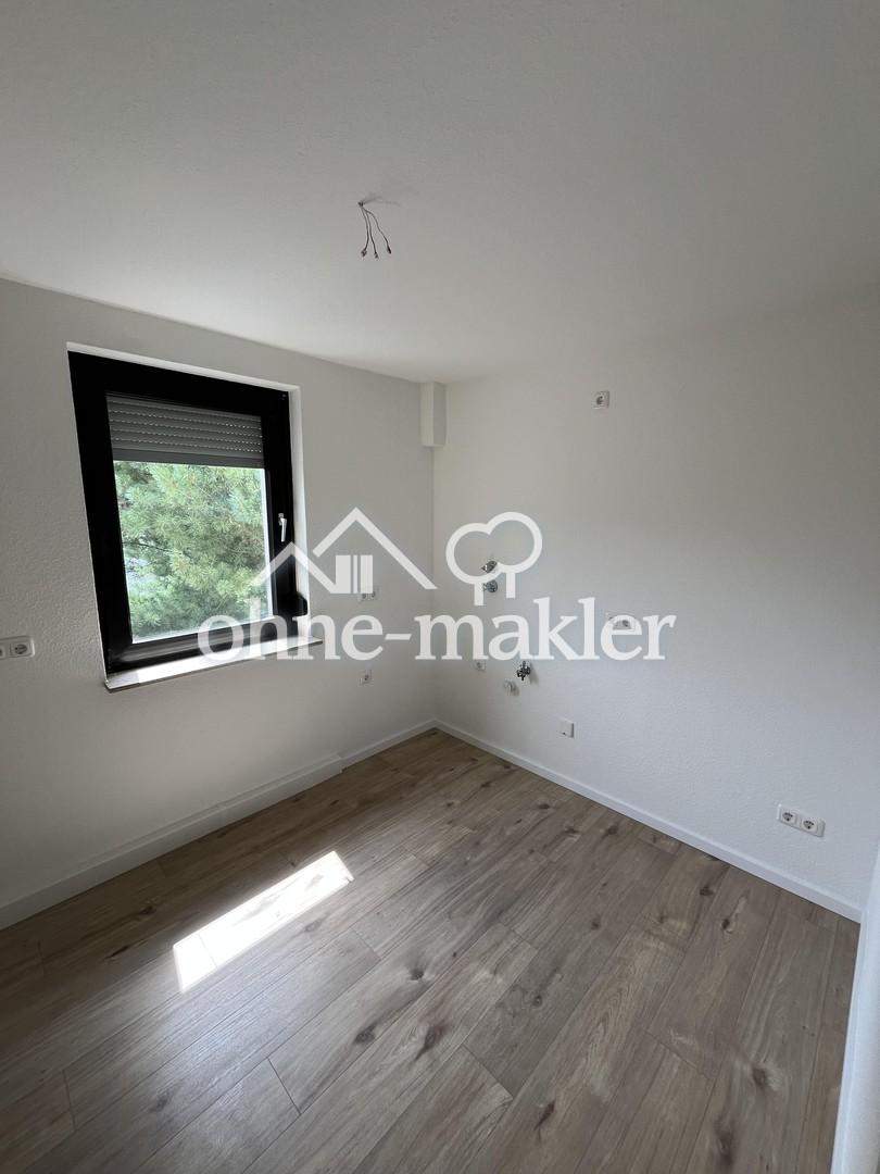 Attraktive 4,5 Zimmer Wohnung mit viel Tageslicht in Oberhausen Altstadt - Foto 3
