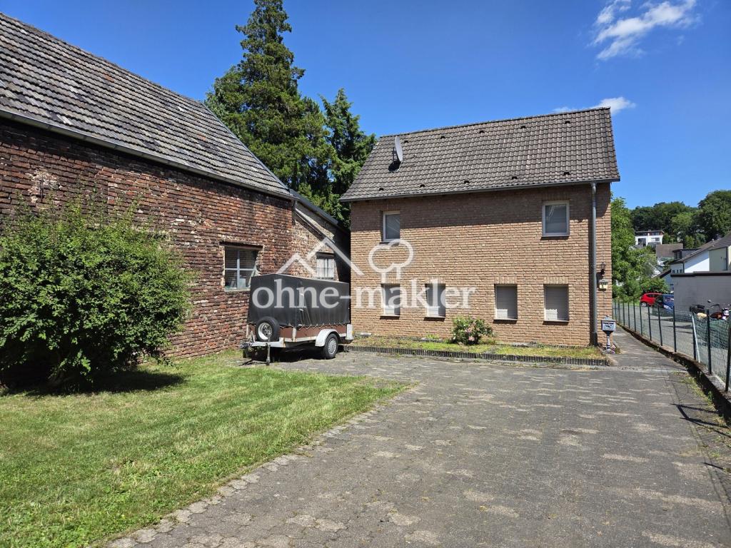 vorderes Grundstück Haus