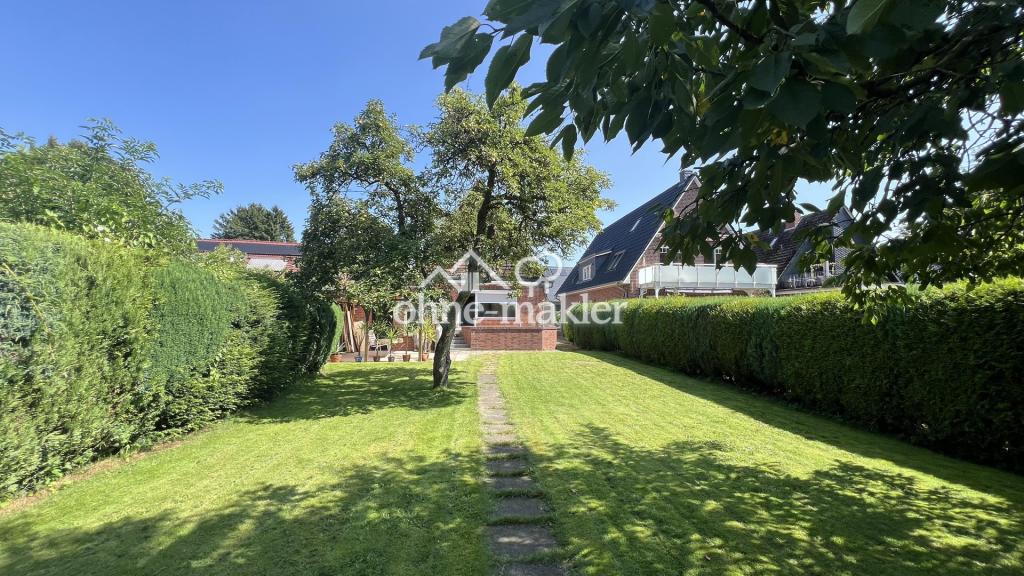 Blick aus dem Garten