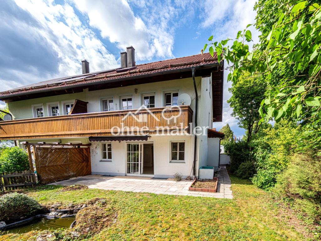 Südseite - Terrasse und Garten