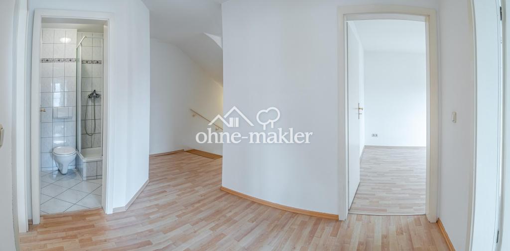 OG - Flur und zweites Bad