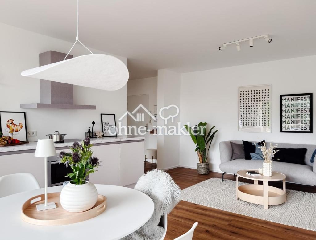 Wohn-, Koch-, und Esszimmer