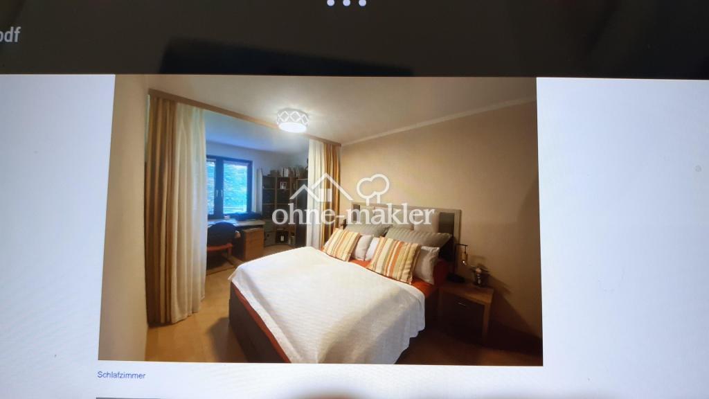 Schlafzimmer / Bürobereich 