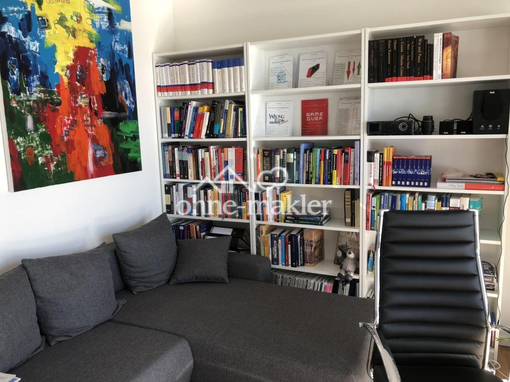 Arbeitszimmer