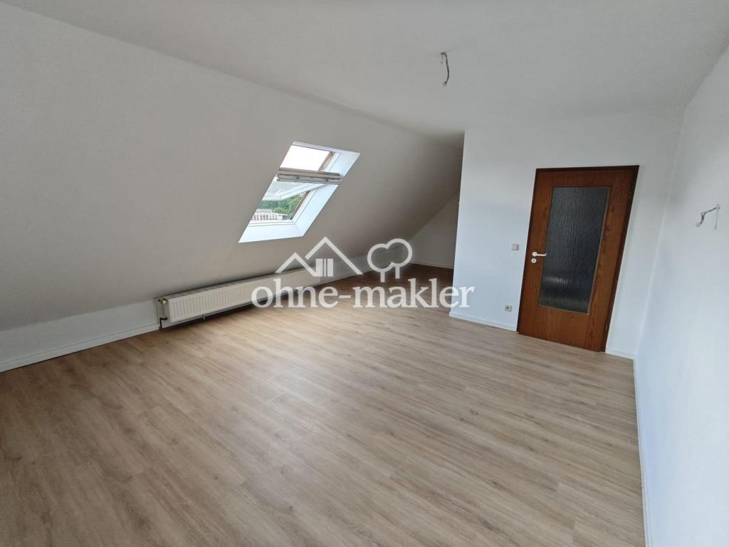 Renovierte 2-Zimmer-DG-Wohnung mit hochwertiger Einbauküche in zentraler Lage von Iserlohn - Photo 5