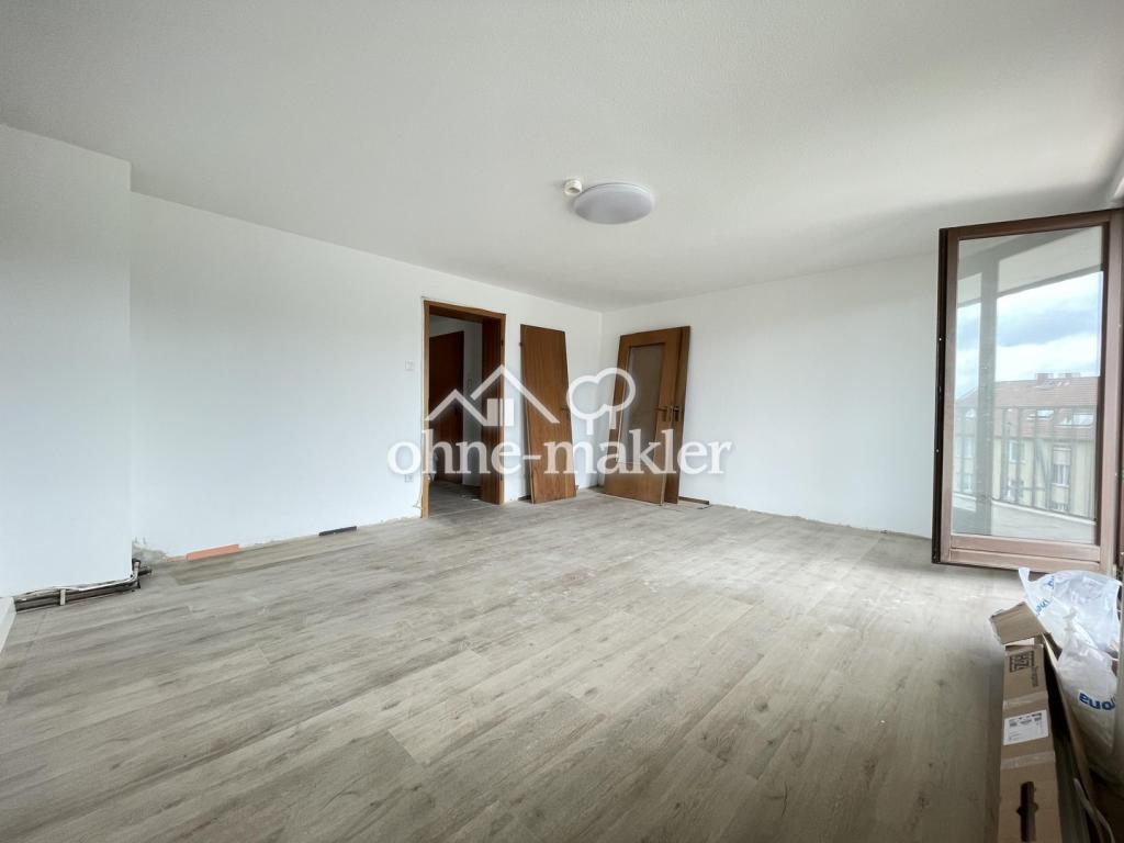 Wohn-Schlafzimmer 3