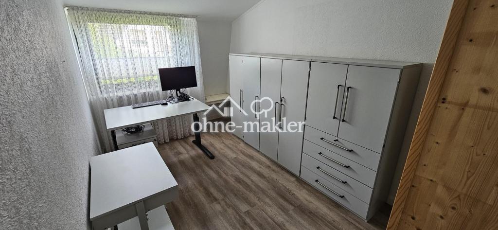Zimmer 2 OG