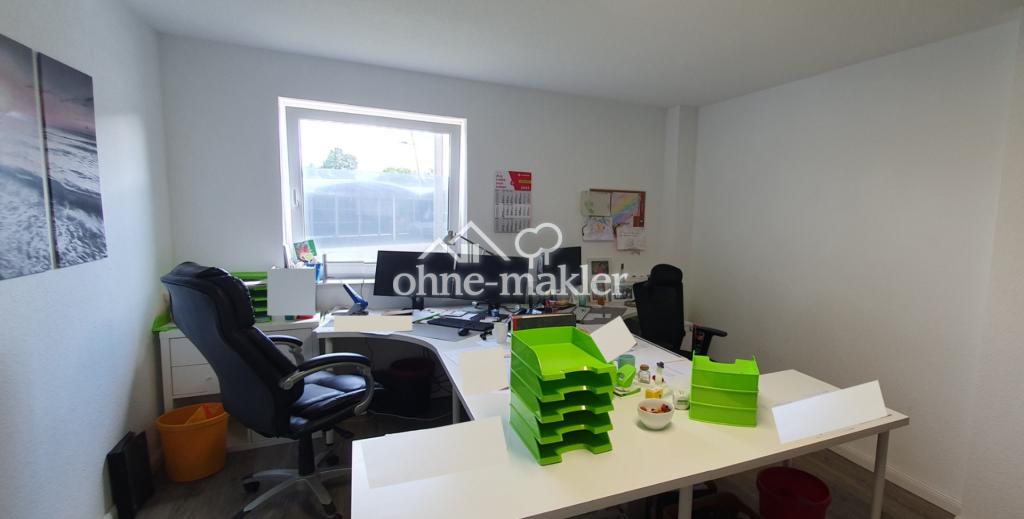 Büro 02