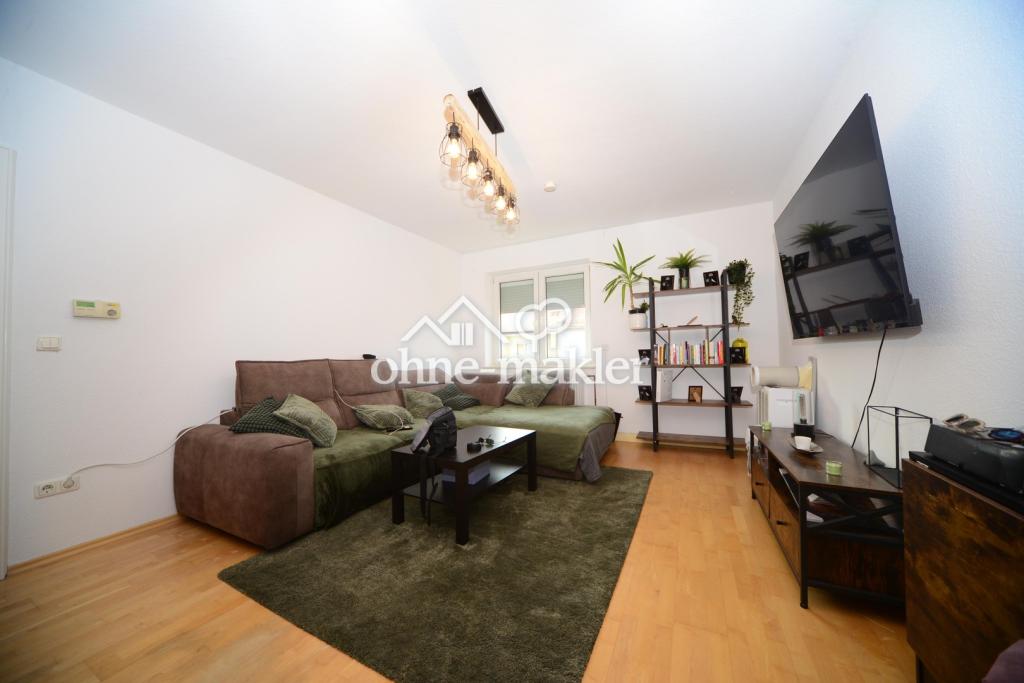 2 Zimmer Wohnung m. Echtholz Parkett EBK, ideal für Single oder Paar. 4. OG rechts - Photo 2