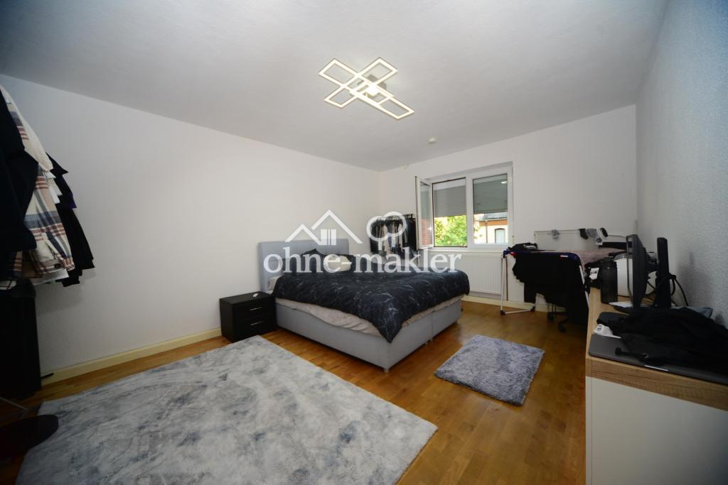 2 Zimmer Wohnung m. Echtholz Parkett EBK, ideal für Single oder Paar. 4. OG rechts - Photo 4