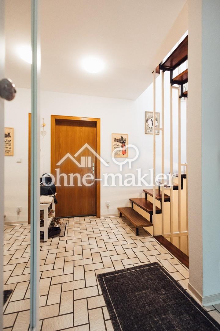 Diele mit Treppe