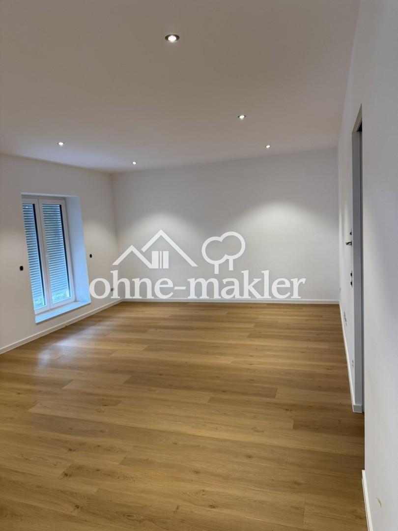 Großes Zimmer