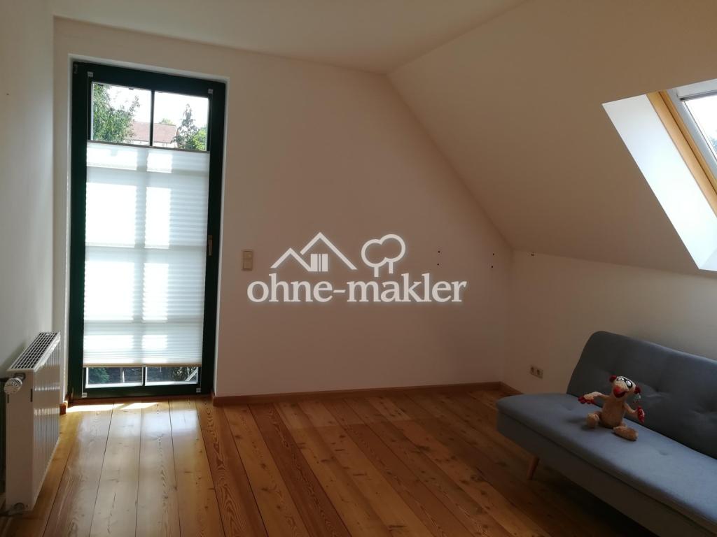 Kinderzimmer/ Schlafzimmer