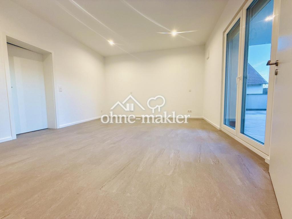 Moderne, großzügige 2-Zimmerwohnung / Erstbezug nach Umbau/ Balkon/ Einbauküche - Photo 3