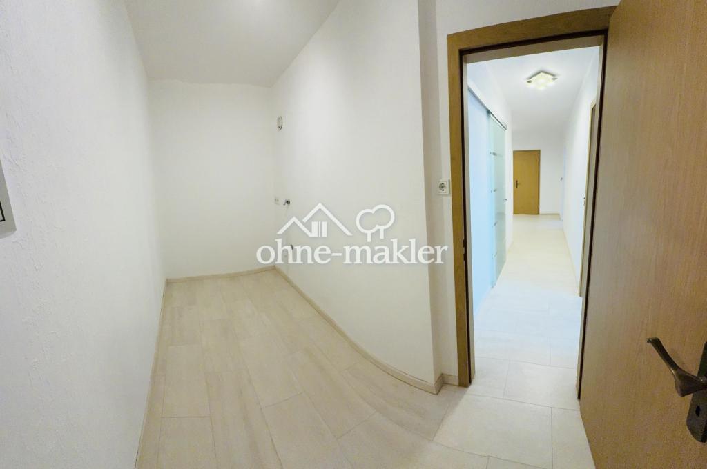 Büro, Ankleidezimmer, Abstellr