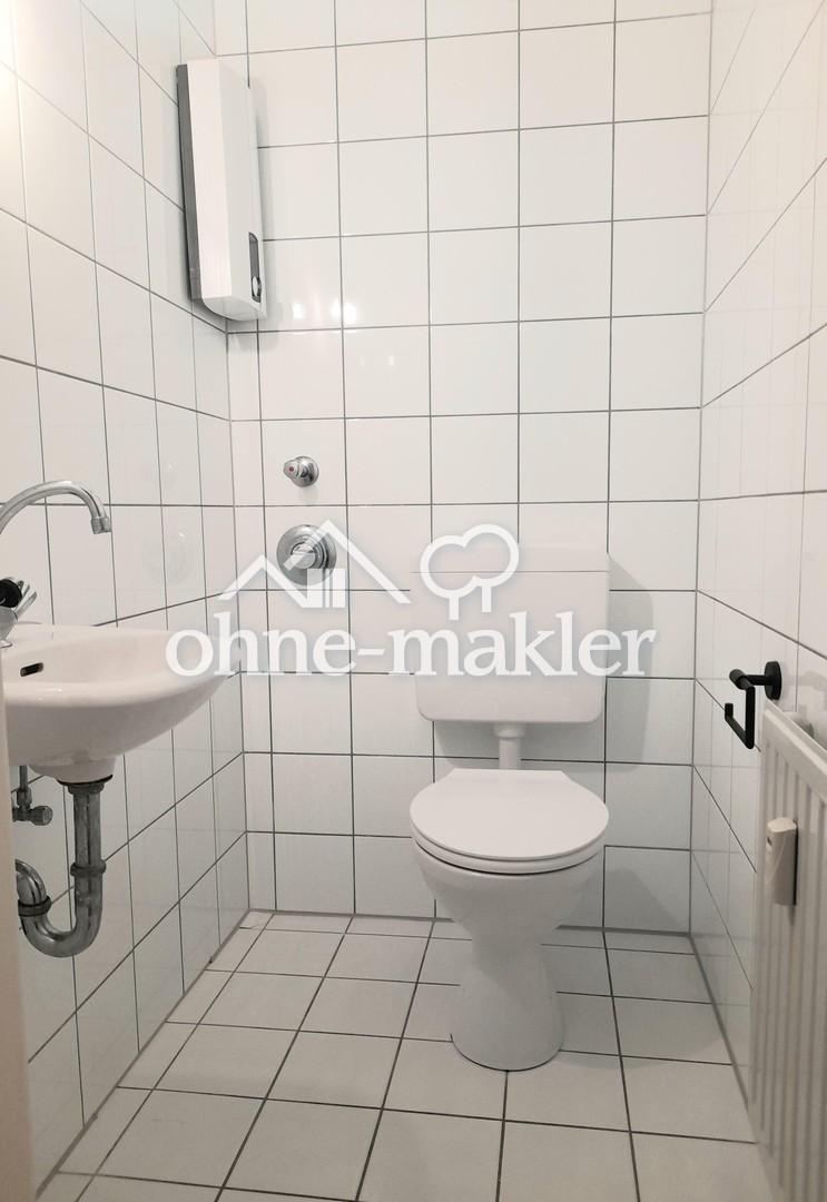 separates Gäste-WC