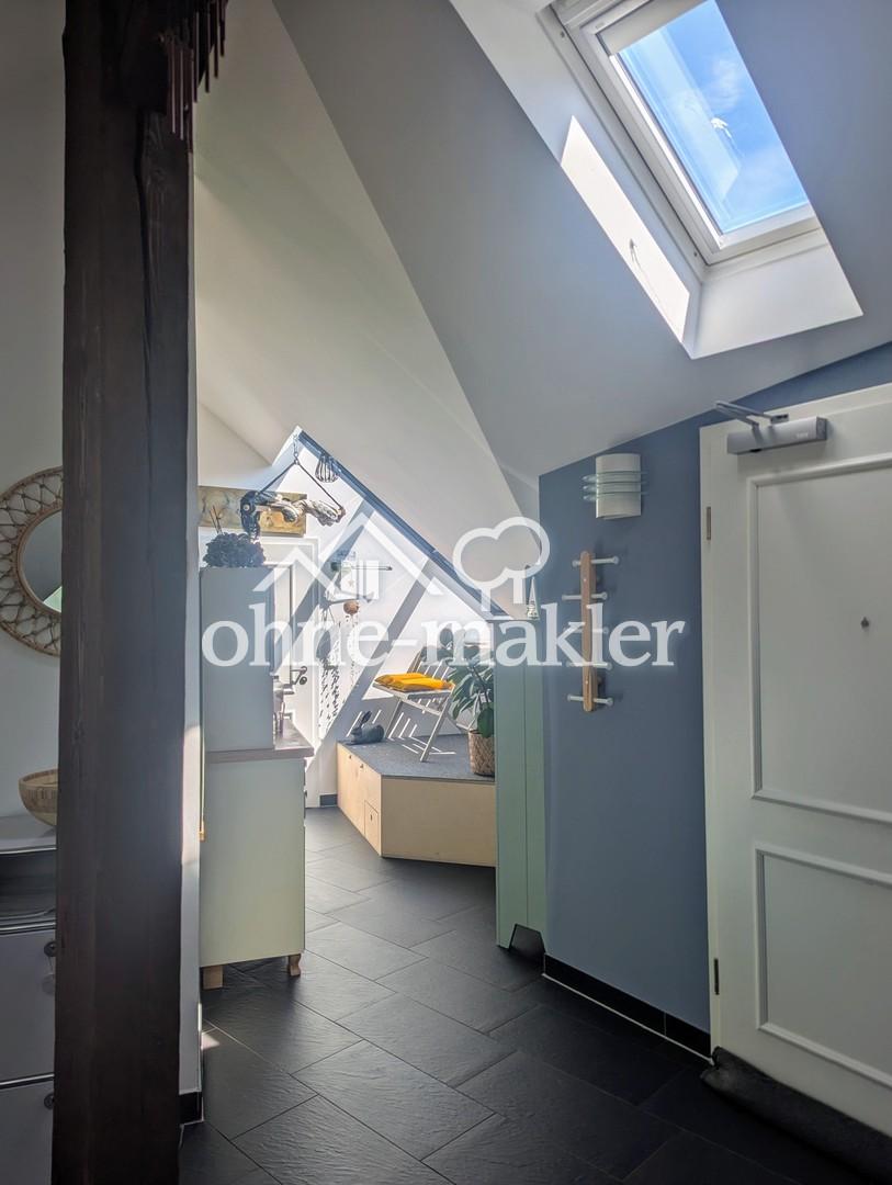 Wohnungstür, Blick zu Loggia